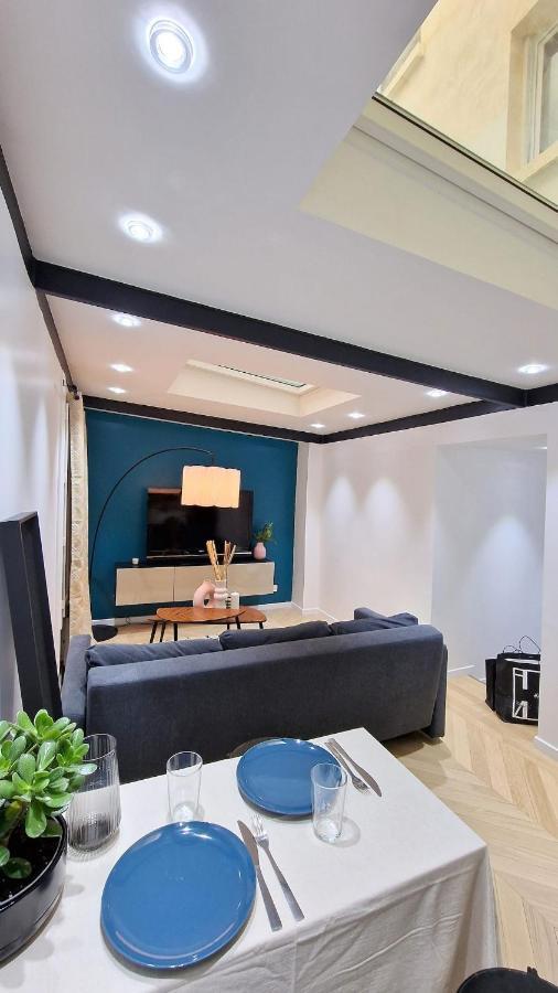 Appartement Unique et Lumineux à deux pas de la Tour Eiffel à Paris Extérieur photo